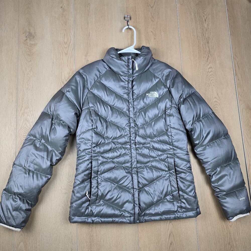 The North Face 550 Grey, Goose Down Puffer Jacket - Women’s M